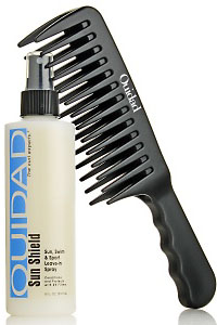 The Detangler Set will define your curls and leave your curly hair moisture-rich and protected from the sun!
